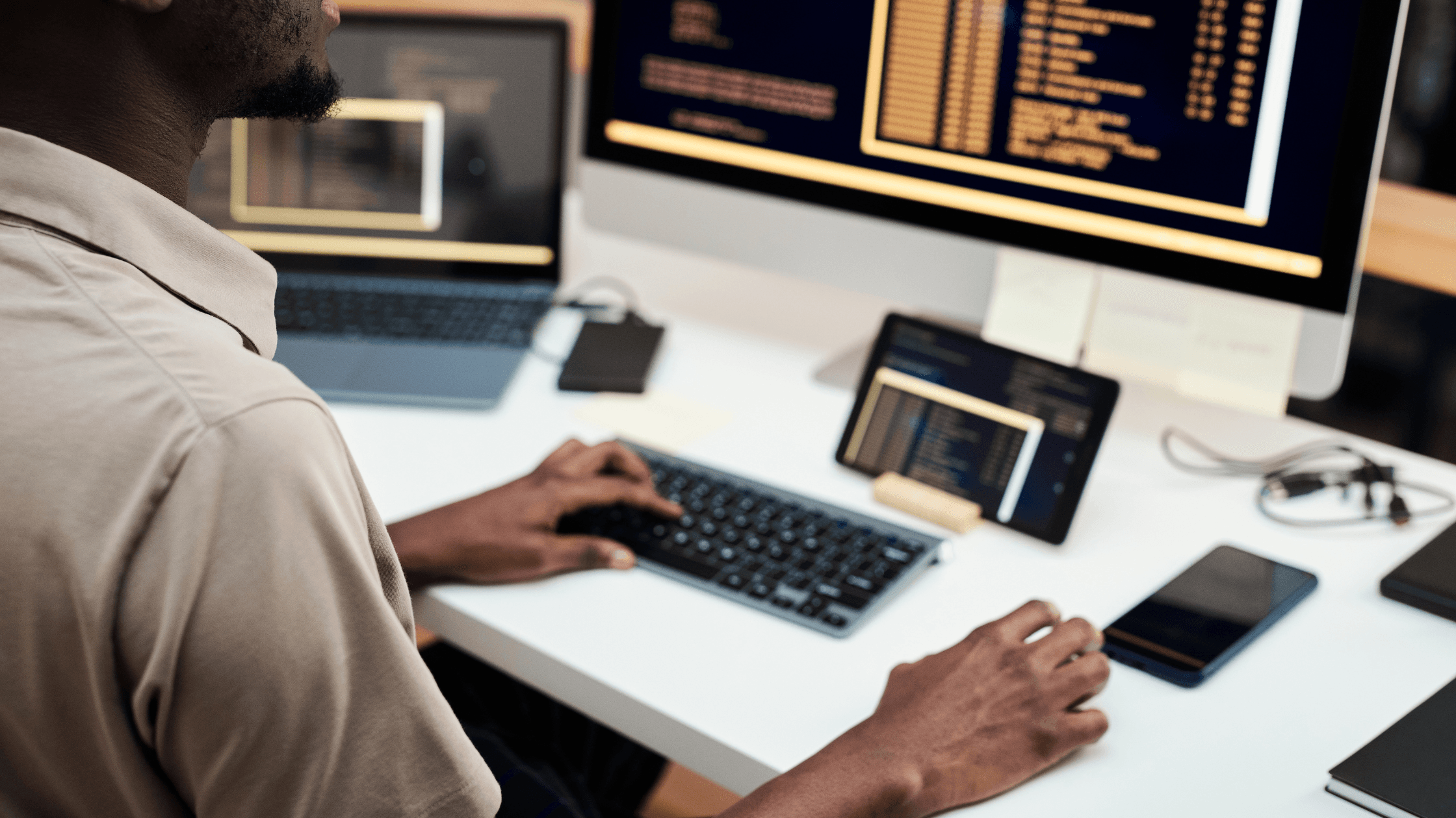 Forward-Deployed Engineers Are Reshaping Enterprise Software Delivery hero