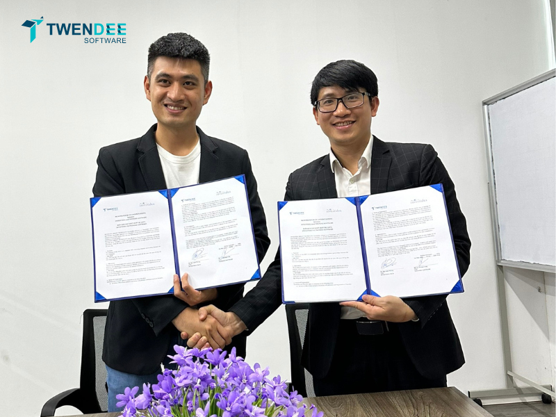 Cooperation Signing Ceremony Between Twendee Software and InvestIdea
